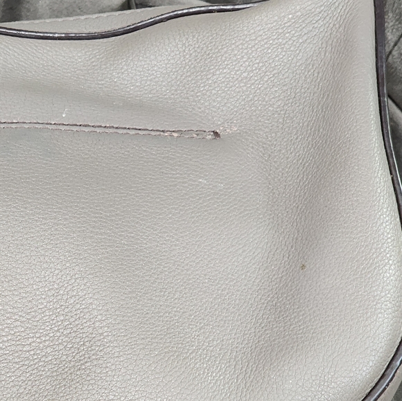 Michael Kors Raven Cinder Leather Medium Messenger Bag - Picture 8 of 10